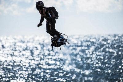 Breitling Flyboard Air Ad 